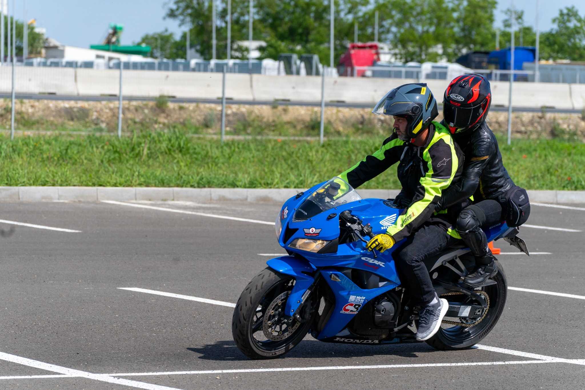 Proiecte sociale 3 Motor Synergy